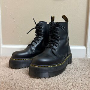 Dr. Martens Jadon Boot Black Smooth Leather Platforms US 9M / US 10L